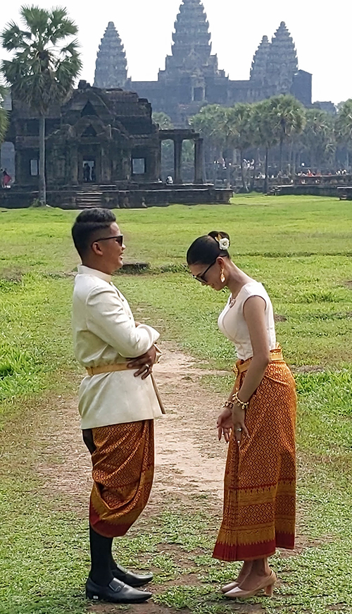 2b Para Angkor Wat Kambodża